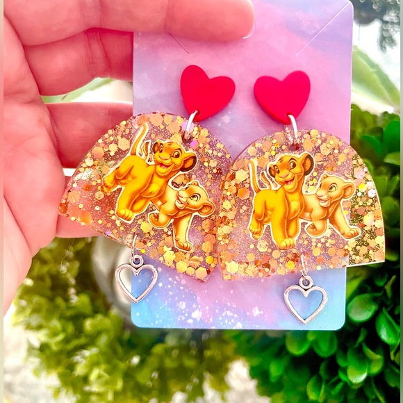 Simba And Nala Acrylic Earrings - Picture 2 of 5